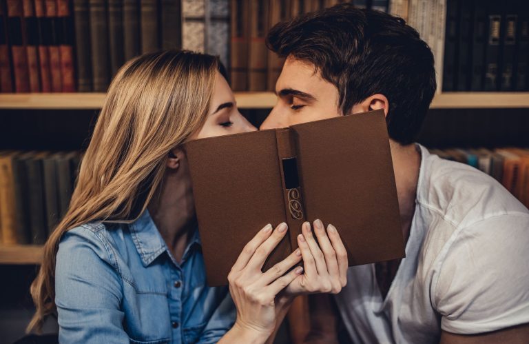 Comment savoir si on est sapiosexuel ? 7 signes